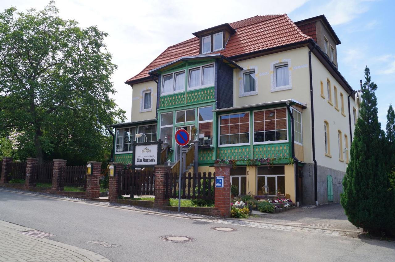 Hotel Am Kurpark Бад-Судероде Экстерьер фото